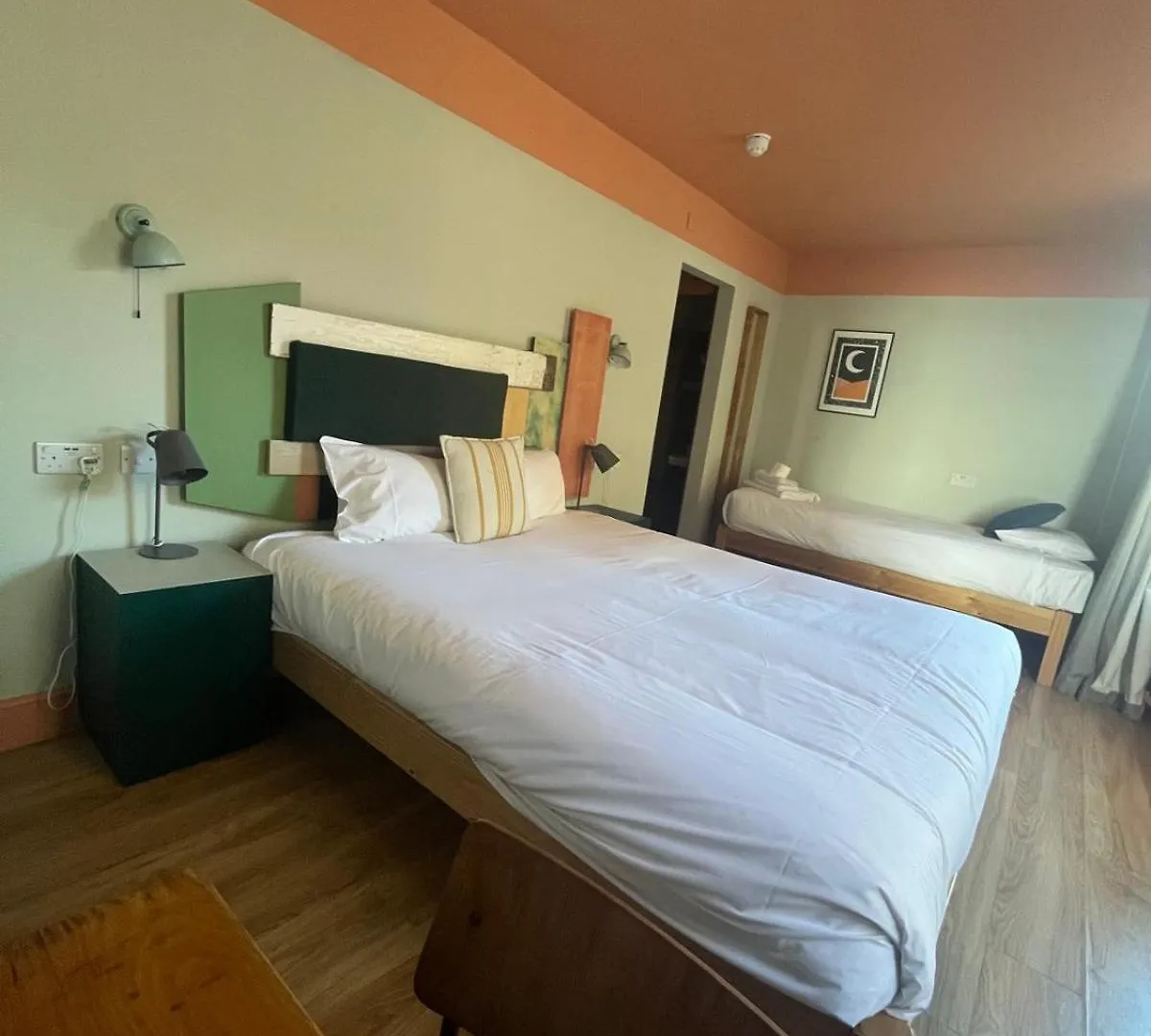 West Beach Hotel Brighton 3*,  United Kingdom