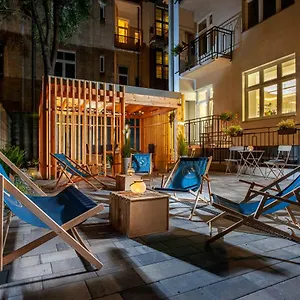 **** Aparthotel Amber Design Polonia
